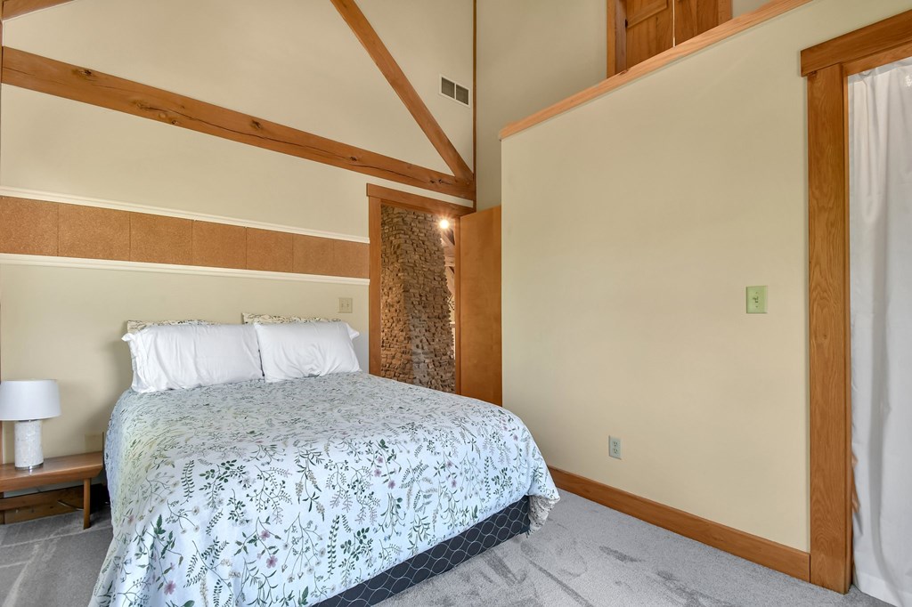 14300 Mishey Road, Fredericktown, Ohio 43019, 4 Bedrooms Bedrooms, ,2 BathroomsBathrooms,Residential,For Sale,Mishey Road,9066921