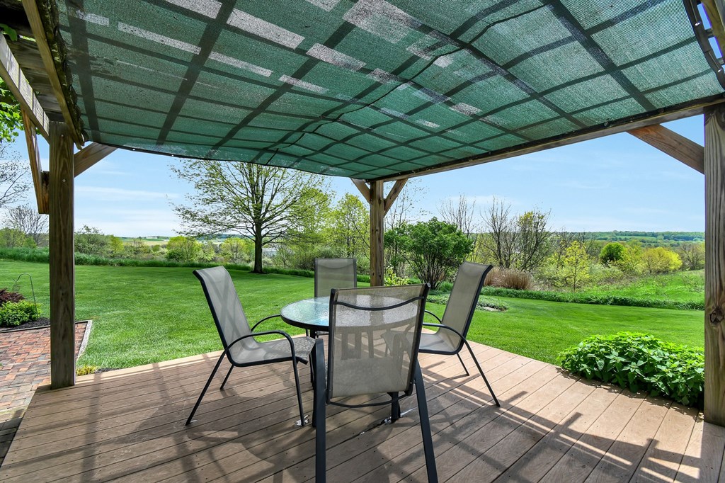 14300 Mishey Road, Fredericktown, Ohio 43019, 4 Bedrooms Bedrooms, ,2 BathroomsBathrooms,Residential,For Sale,Mishey Road,9066921