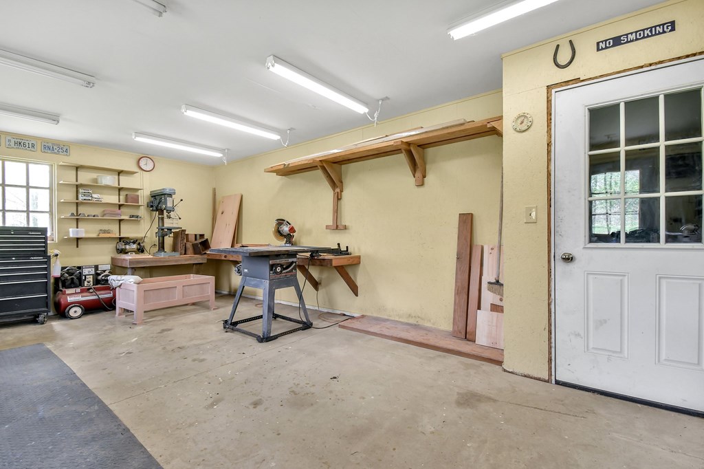 14300 Mishey Road, Fredericktown, Ohio 43019, 4 Bedrooms Bedrooms, ,2 BathroomsBathrooms,Residential,For Sale,Mishey Road,9066921