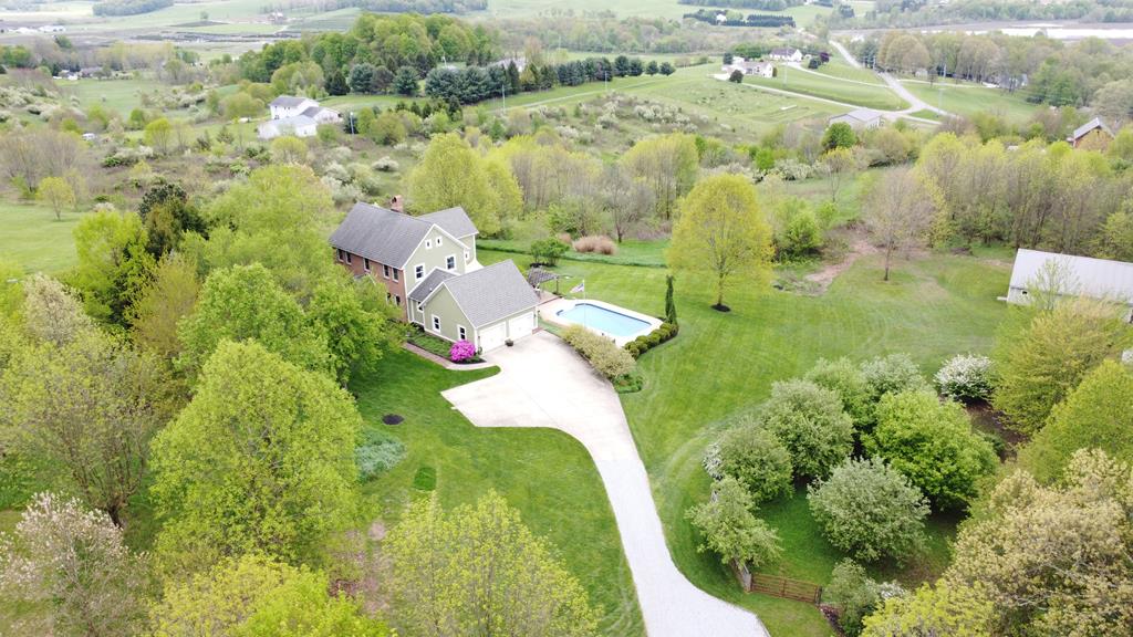 14300 Mishey Road, Fredericktown, Ohio 43019, 4 Bedrooms Bedrooms, ,2 BathroomsBathrooms,Residential,For Sale,Mishey Road,9066921