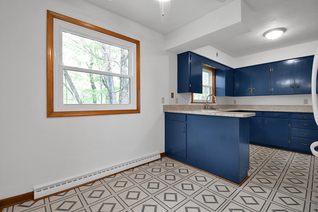 695 Hollywood Lane, Mansfield, Ohio 44907, 3 Bedrooms Bedrooms, ,2 BathroomsBathrooms,Residential,For Sale,Hollywood Lane,9066927