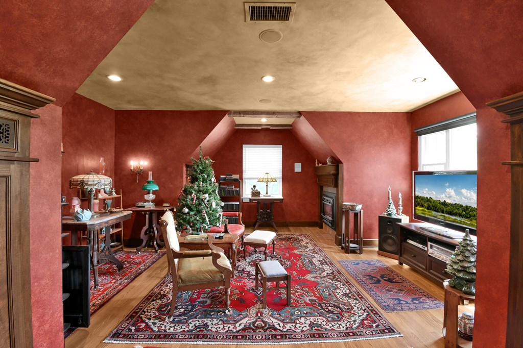 623 Woodhill Road, Mansfield, Ohio 44907, 4 Bedrooms Bedrooms, ,2 BathroomsBathrooms,Residential,For Sale,Woodhill Road,9066929