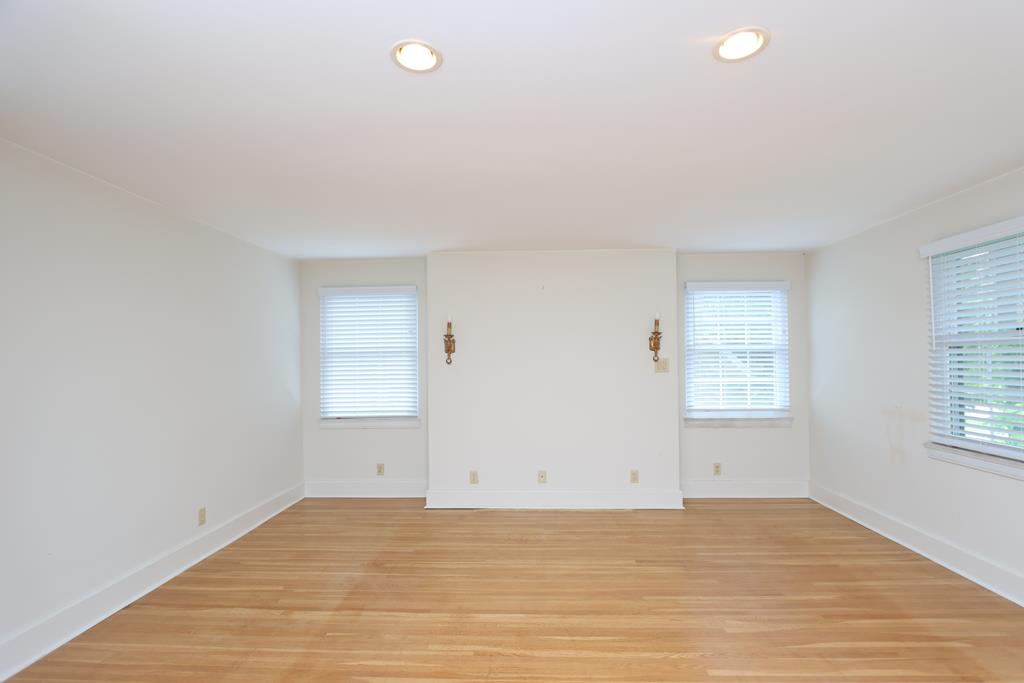 623 Woodhill Road, Mansfield, Ohio 44907, 4 Bedrooms Bedrooms, ,2 BathroomsBathrooms,Residential,For Sale,Woodhill Road,9066929