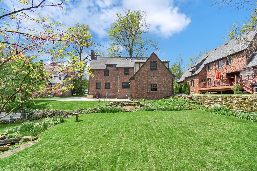 623 Woodhill Road, Mansfield, Ohio 44907, 4 Bedrooms Bedrooms, ,2 BathroomsBathrooms,Residential,For Sale,Woodhill Road,9066929