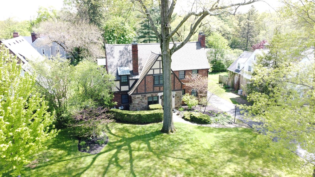 623 Woodhill Road, Mansfield, Ohio 44907, 4 Bedrooms Bedrooms, ,2 BathroomsBathrooms,Residential,For Sale,Woodhill Road,9066929