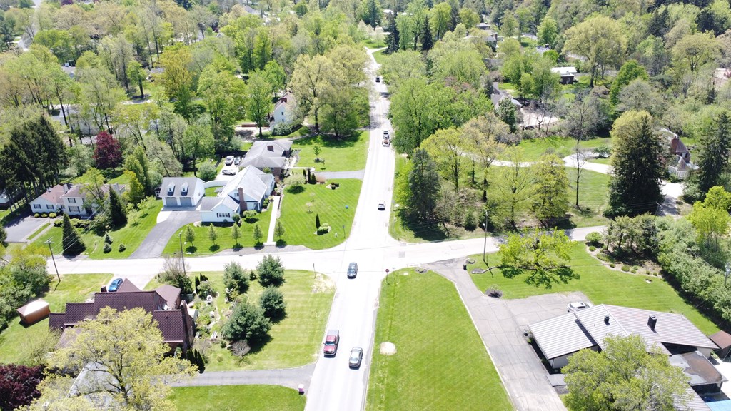623 Woodhill Road, Mansfield, Ohio 44907, 4 Bedrooms Bedrooms, ,2 BathroomsBathrooms,Residential,For Sale,Woodhill Road,9066929