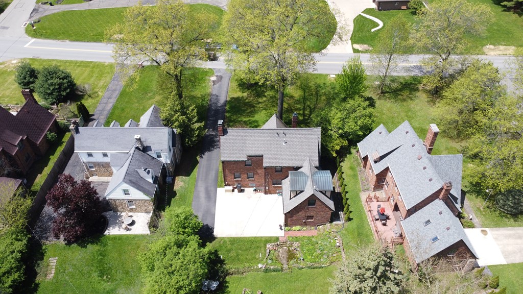 623 Woodhill Road, Mansfield, Ohio 44907, 4 Bedrooms Bedrooms, ,2 BathroomsBathrooms,Residential,For Sale,Woodhill Road,9066929