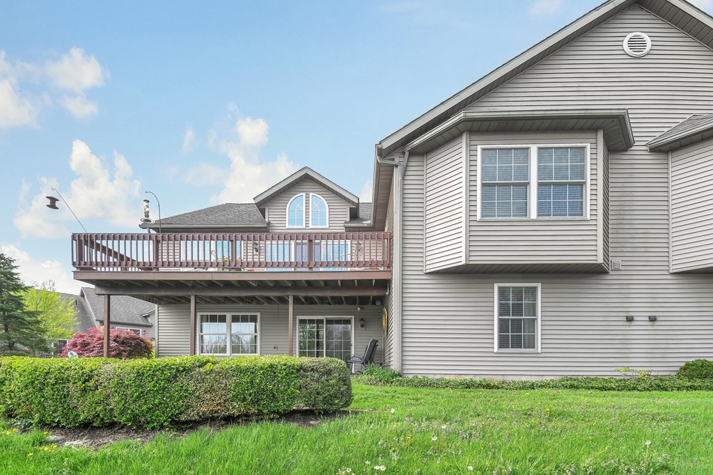 1000 Cedar Creek Cove, Mansfield, Ohio 44904, 3 Bedrooms Bedrooms, ,2 BathroomsBathrooms,Residential,For Sale,Cedar Creek Cove,9066933