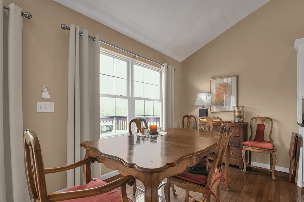 1000 Cedar Creek Cove, Mansfield, Ohio 44904, 3 Bedrooms Bedrooms, ,2 BathroomsBathrooms,Residential,For Sale,Cedar Creek Cove,9066933