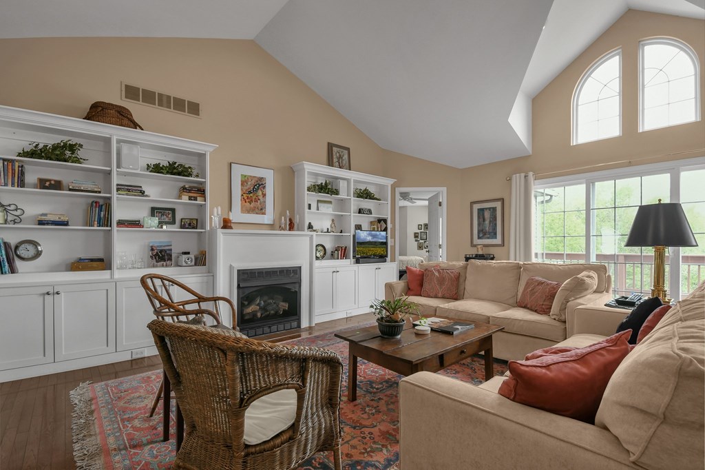 1000 Cedar Creek Cove, Mansfield, Ohio 44904, 3 Bedrooms Bedrooms, ,2 BathroomsBathrooms,Residential,For Sale,Cedar Creek Cove,9066933