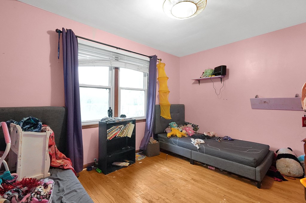700 N Henry Street, Crestline, Ohio 44827, 3 Bedrooms Bedrooms, ,2 BathroomsBathrooms,Residential,For Sale,Henry Street,9066962