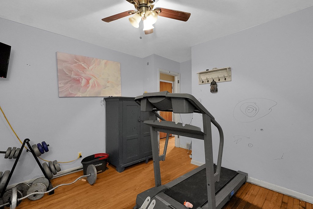 700 N Henry Street, Crestline, Ohio 44827, 3 Bedrooms Bedrooms, ,2 BathroomsBathrooms,Residential,For Sale,Henry Street,9066962