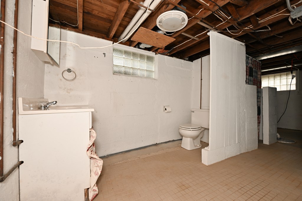 50 Bungalow Bay Blvd, Chippewa Lake, Ohio 44215, 2 Bedrooms Bedrooms, ,2 BathroomsBathrooms,Residential,For Sale,Bungalow Bay Blvd,9067005