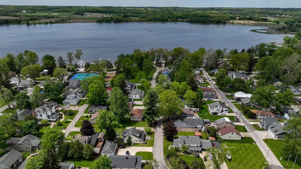 50 Bungalow Bay Blvd, Chippewa Lake, Ohio 44215, 2 Bedrooms Bedrooms, ,2 BathroomsBathrooms,Residential,For Sale,Bungalow Bay Blvd,9067005