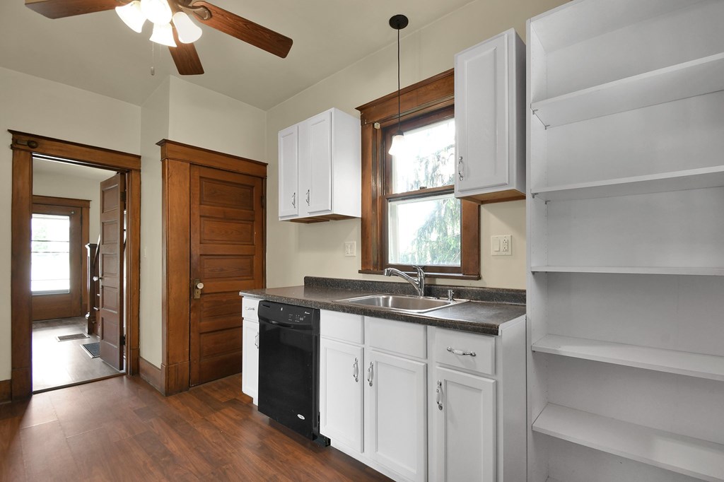 97 S Gamble Street, Shelby, Ohio 44875, 3 Bedrooms Bedrooms, ,1 BathroomBathrooms,Residential,For Sale,Gamble Street,9067045