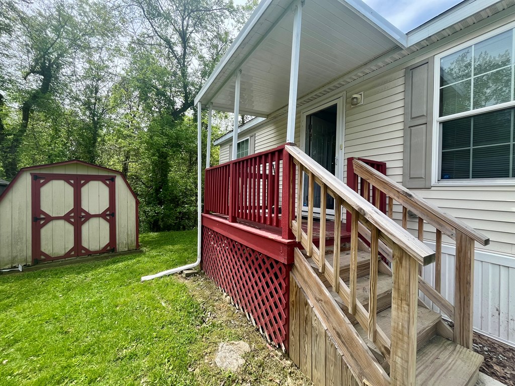 1282 Redman Avenue, Mansfield, Ohio 44905, 3 Bedrooms Bedrooms, ,2 BathroomsBathrooms,Residential,For Sale,Redman Avenue,9067048