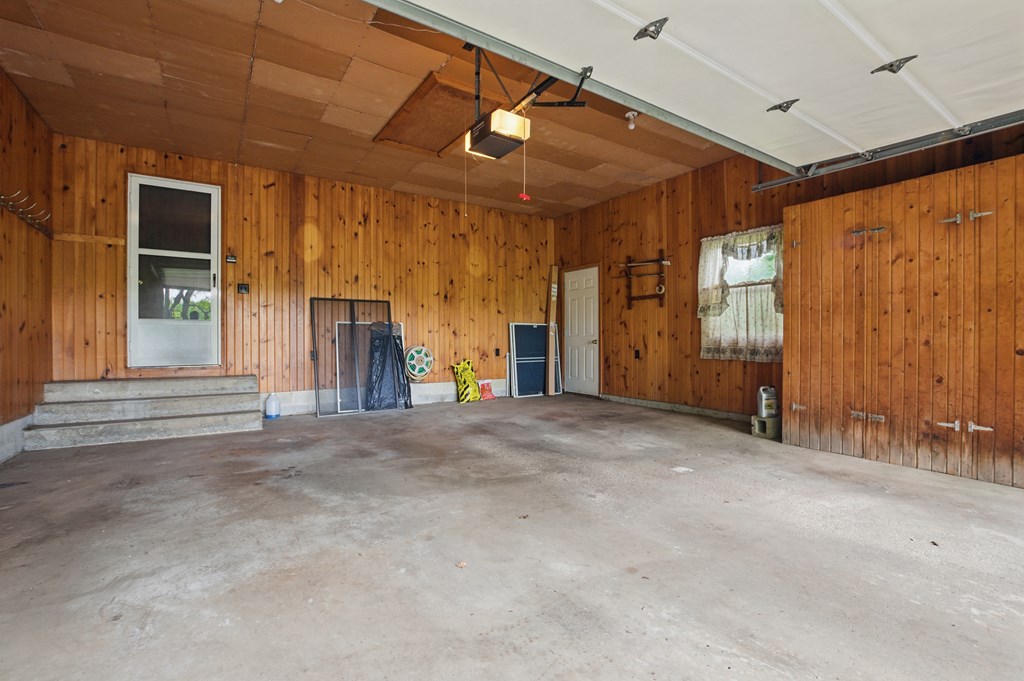 3486 Lindsey Road, Lexington, Ohio 44904, 4 Bedrooms Bedrooms, ,2 BathroomsBathrooms,Residential,For Sale,Lindsey Road,9067051