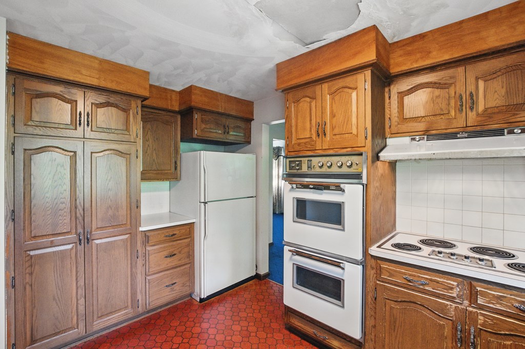 3486 Lindsey Road, Lexington, Ohio 44904, 4 Bedrooms Bedrooms, ,2 BathroomsBathrooms,Residential,For Sale,Lindsey Road,9067051