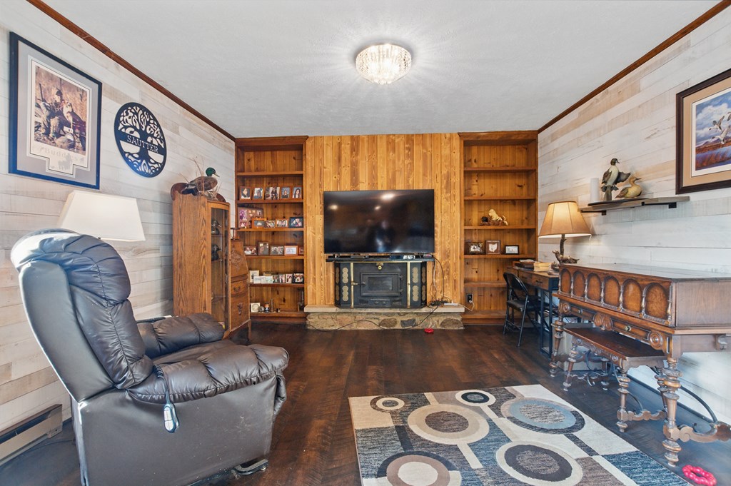 809 S Lexington Springmill Rd, Mansfield, Ohio 44906, 3 Bedrooms Bedrooms, ,2 BathroomsBathrooms,Residential,For Sale,Lexington Springmill Rd,9067061