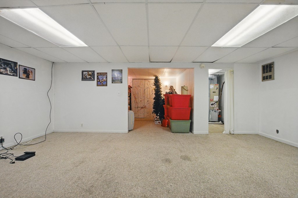 809 S Lexington Springmill Rd, Mansfield, Ohio 44906, 3 Bedrooms Bedrooms, ,2 BathroomsBathrooms,Residential,For Sale,Lexington Springmill Rd,9067061