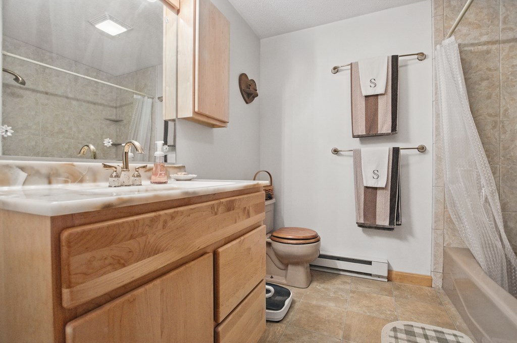 809 S Lexington Springmill Rd, Mansfield, Ohio 44906, 3 Bedrooms Bedrooms, ,2 BathroomsBathrooms,Residential,For Sale,Lexington Springmill Rd,9067061