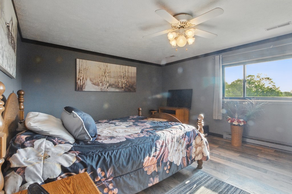 809 S Lexington Springmill Rd, Mansfield, Ohio 44906, 3 Bedrooms Bedrooms, ,2 BathroomsBathrooms,Residential,For Sale,Lexington Springmill Rd,9067061