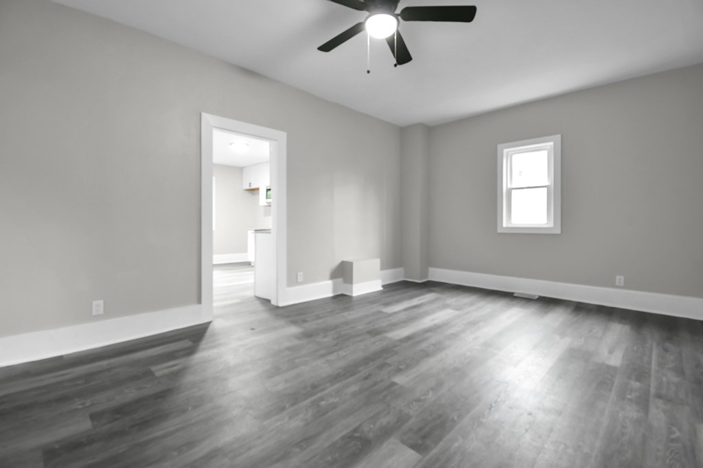 44 W 4th Street, Fredericktown, Ohio 43019, 4 Bedrooms Bedrooms, ,2 BathroomsBathrooms,Residential,For Sale,4th Street,9067079