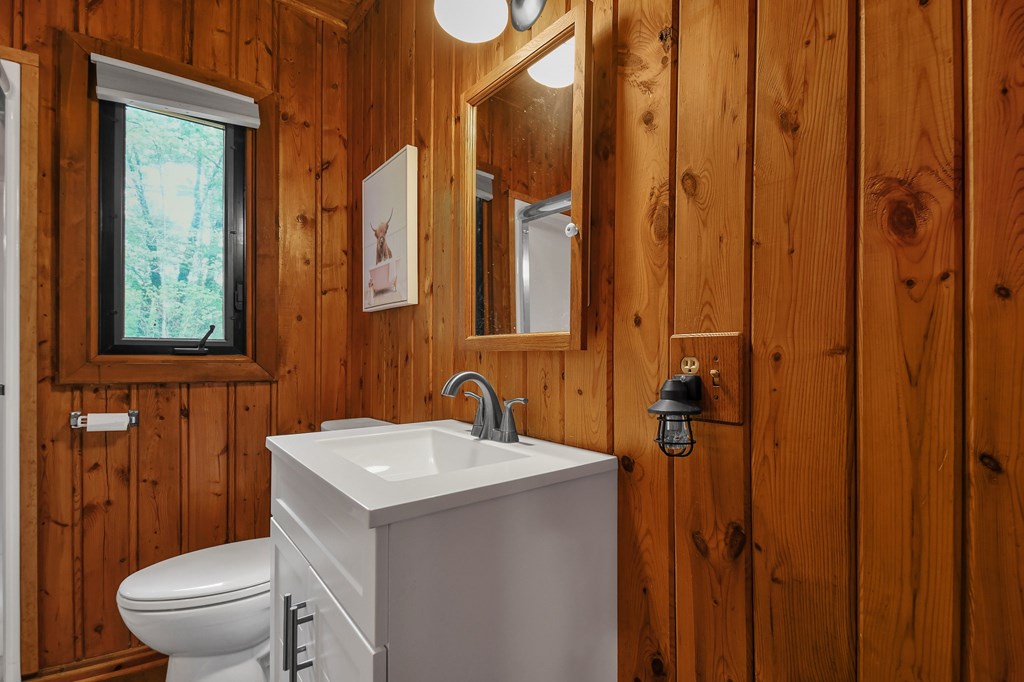 58 Edgewood Drive, Perrysville, Ohio 44864, 2 Bedrooms Bedrooms, ,1 BathroomBathrooms,Residential,For Sale,Edgewood Drive,9067084