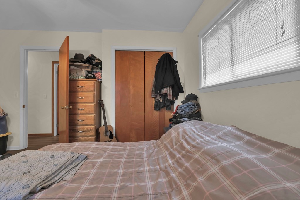 33 Sunset Drive, Shelby, Ohio 44875, 2 Bedrooms Bedrooms, ,1 BathroomBathrooms,Residential,For Sale,Sunset Drive,9067091