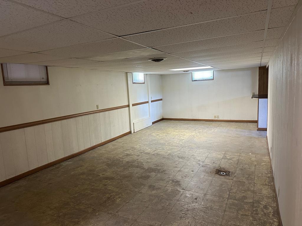 33 Sunset Drive, Shelby, Ohio 44875, 2 Bedrooms Bedrooms, ,1 BathroomBathrooms,Residential,For Sale,Sunset Drive,9067091