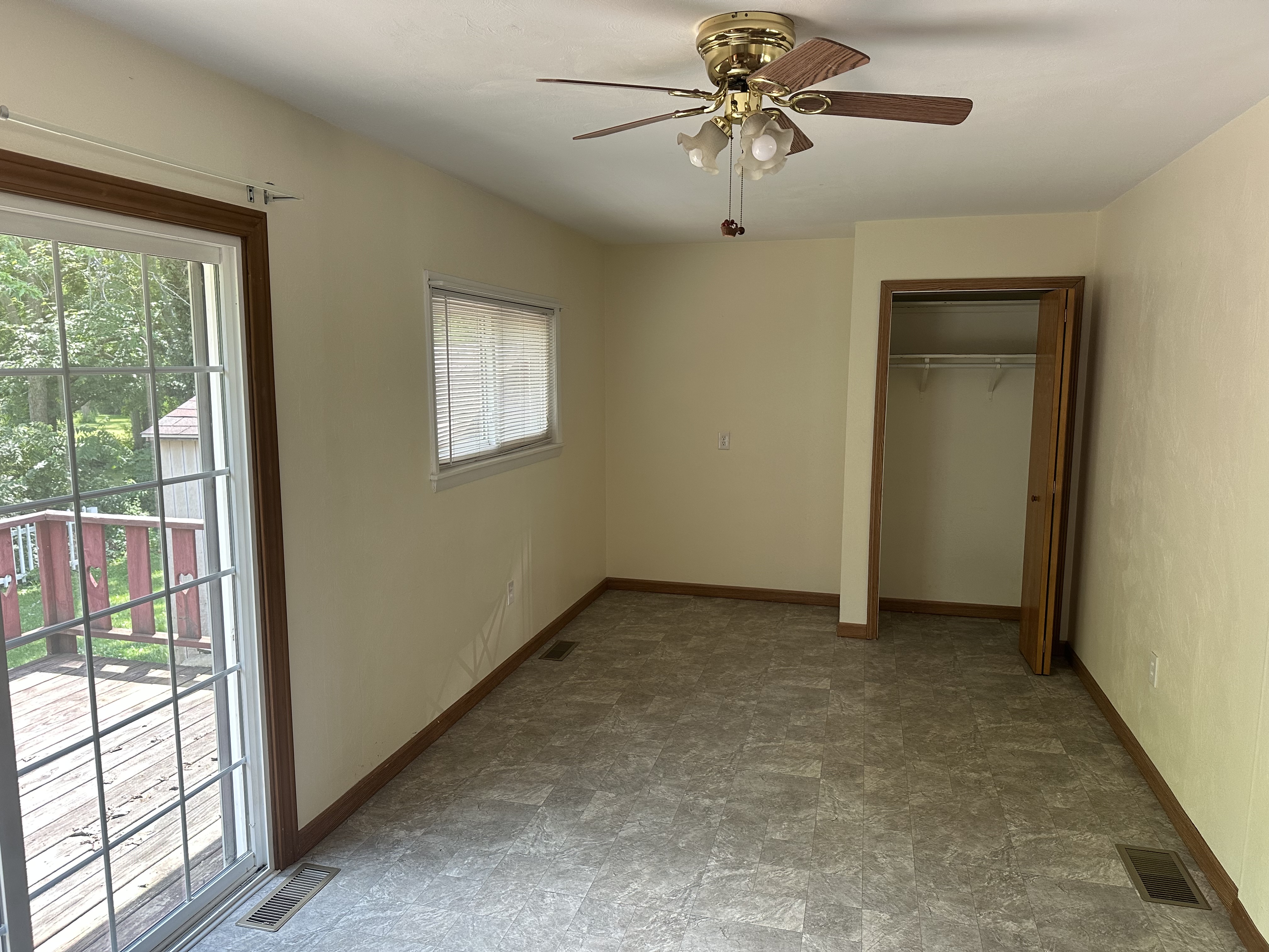 33 Sunset Drive, Shelby, Ohio 44875, 2 Bedrooms Bedrooms, ,1 BathroomBathrooms,Residential,For Sale,Sunset Drive,9067091