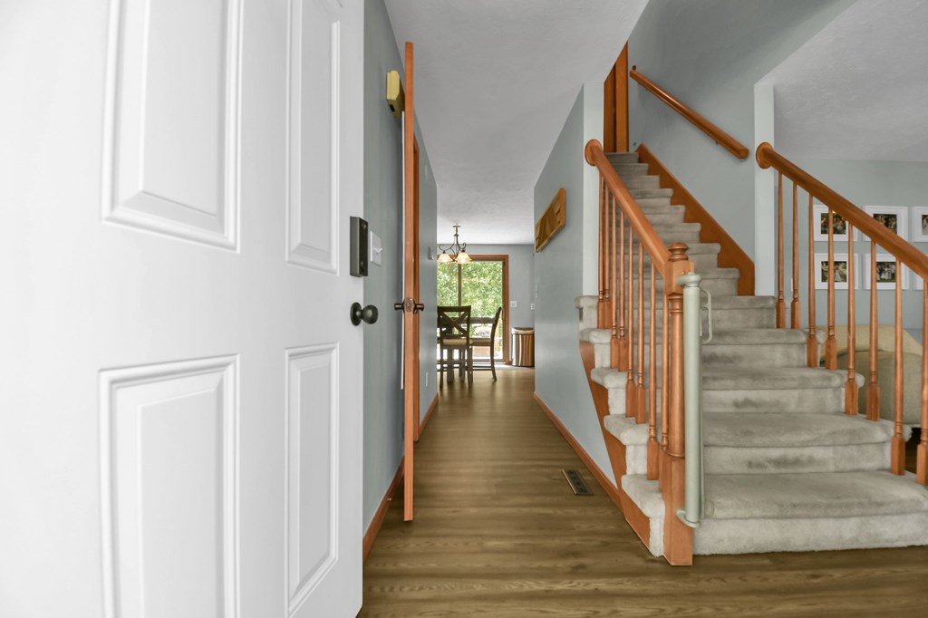 567 Heidi Lane, Mansfield, Ohio 44904, 4 Bedrooms Bedrooms, ,2 BathroomsBathrooms,Residential,For Sale,Heidi Lane,9067103