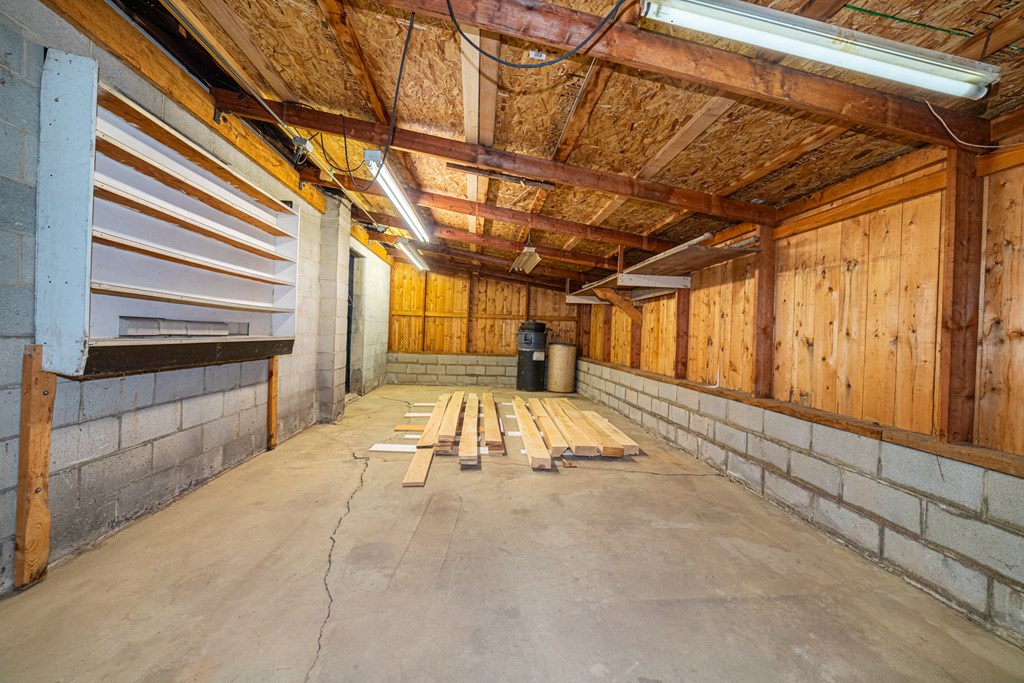 688 S New State Road, North Fairfield, Ohio 44855, 3 Bedrooms Bedrooms, ,2 BathroomsBathrooms,Residential,For Sale,New State Road,9067114