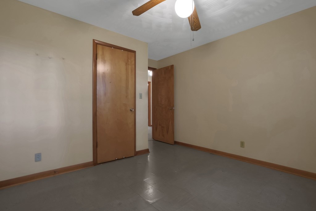 3170 Beverly Lane, Mansfield, Ohio 44903, 4 Bedrooms Bedrooms, ,2 BathroomsBathrooms,Residential,For Sale,Beverly Lane,9067124