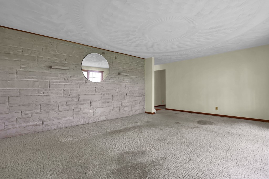 3170 Beverly Lane, Mansfield, Ohio 44903, 4 Bedrooms Bedrooms, ,2 BathroomsBathrooms,Residential,For Sale,Beverly Lane,9067124