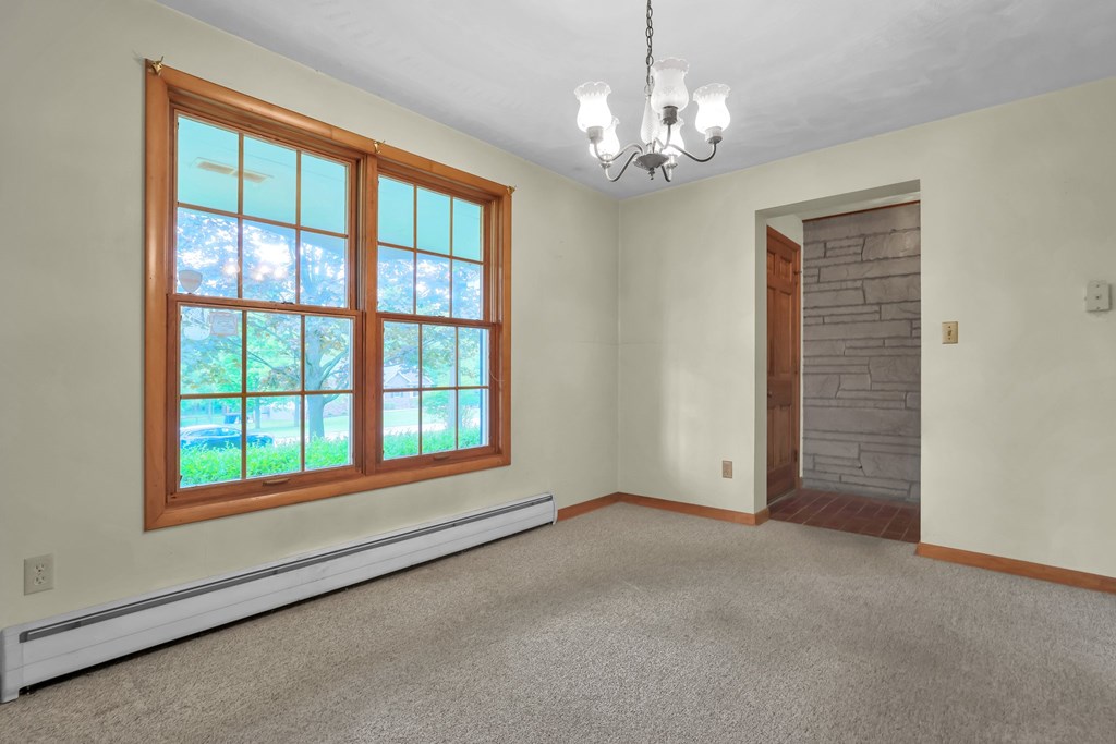 3170 Beverly Lane, Mansfield, Ohio 44903, 4 Bedrooms Bedrooms, ,2 BathroomsBathrooms,Residential,For Sale,Beverly Lane,9067124