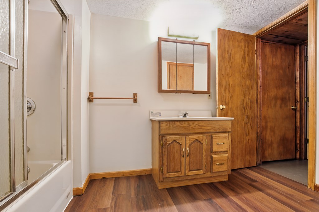 6950 State Route 97, Mansfield, Ohio 44906, 3 Bedrooms Bedrooms, ,1 BathroomBathrooms,Residential,For Sale,State Route 97,9067129