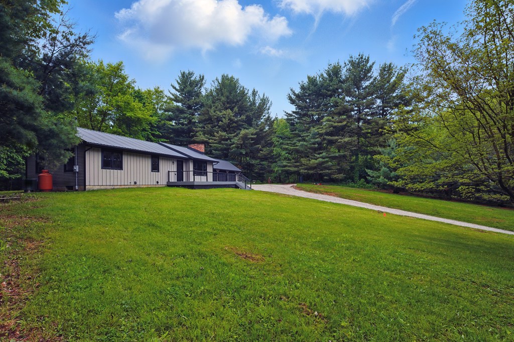 6950 State Route 97, Mansfield, Ohio 44906, 3 Bedrooms Bedrooms, ,1 BathroomBathrooms,Residential,For Sale,State Route 97,9067129