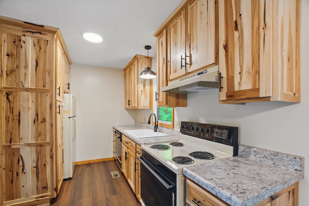 6950 State Route 97, Mansfield, Ohio 44906, 3 Bedrooms Bedrooms, ,1 BathroomBathrooms,Residential,For Sale,State Route 97,9067129