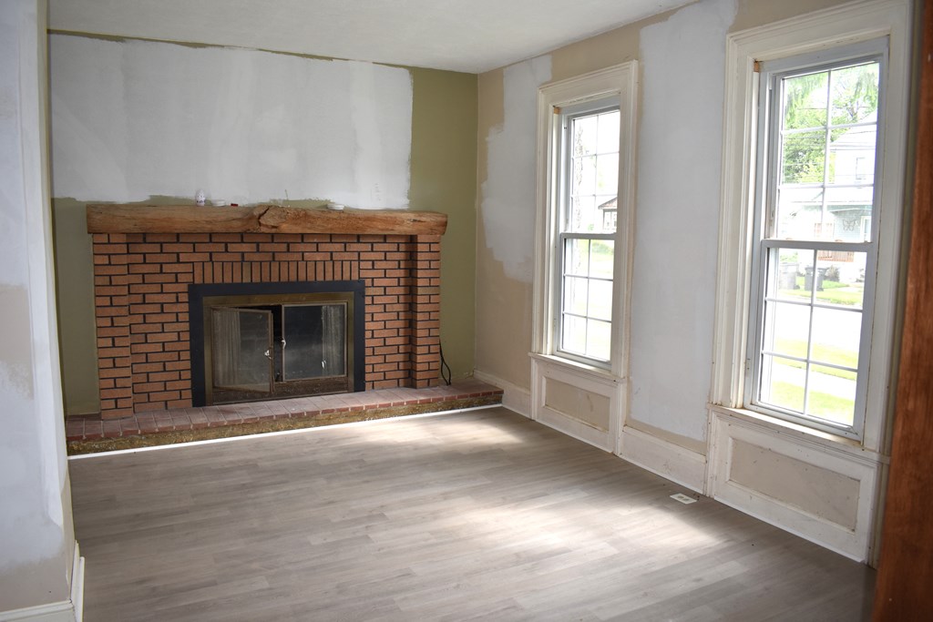 54 Second Street, Shelby, Ohio 44875, 4 Bedrooms Bedrooms, ,2 BathroomsBathrooms,Residential,For Sale,Second Street,9067062