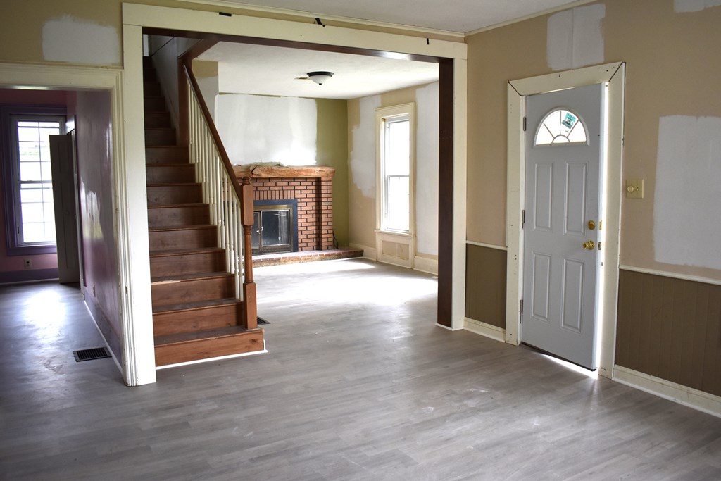 54 Second Street, Shelby, Ohio 44875, 4 Bedrooms Bedrooms, ,2 BathroomsBathrooms,Residential,For Sale,Second Street,9067062