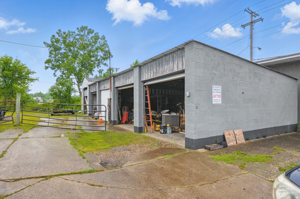 229 N 233-237 Mulberry St., Mansfield, Ohio 44902, ,Commercial Sale,For Sale,233-237 Mulberry St.,9067161