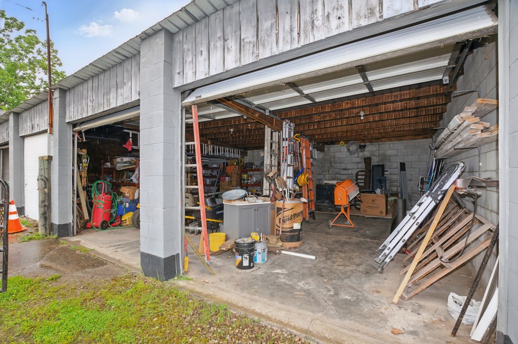 229 N 233-237 Mulberry St., Mansfield, Ohio 44902, ,Commercial Sale,For Sale,233-237 Mulberry St.,9067161