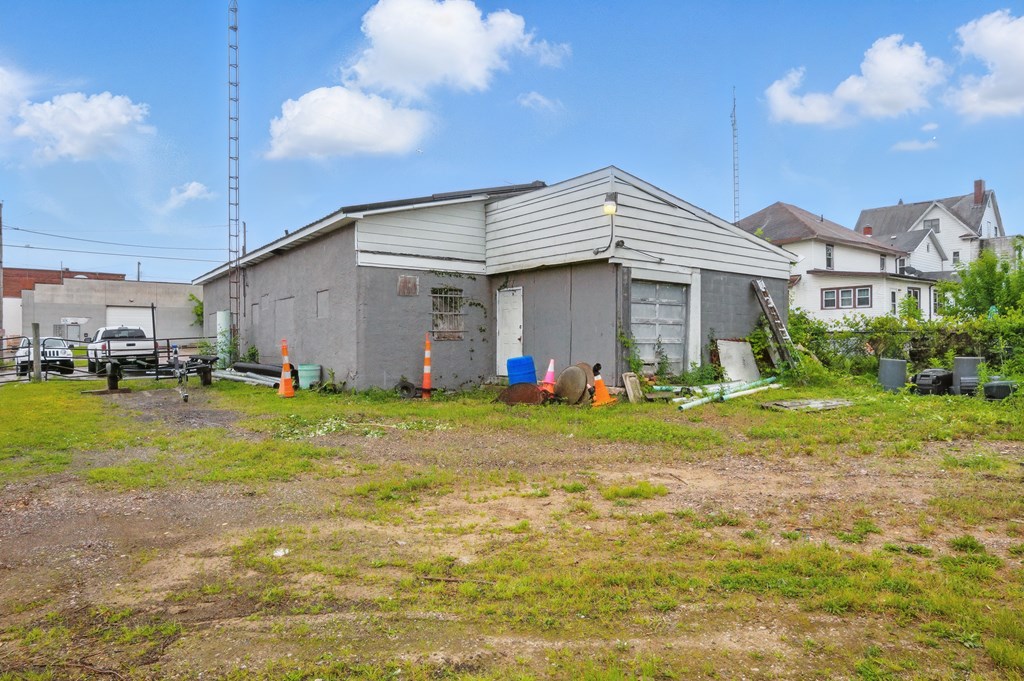 229 N 233-237 Mulberry St., Mansfield, Ohio 44902, ,Commercial Sale,For Sale,233-237 Mulberry St.,9067161