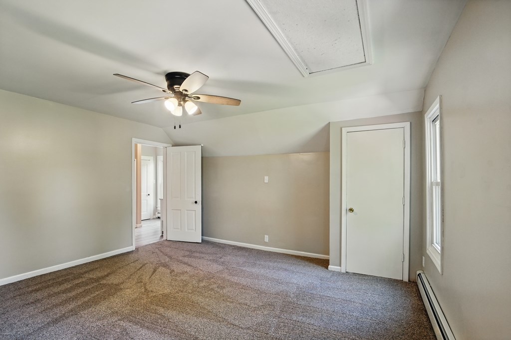 554 S Market, Galion, Ohio 44833, 4 Bedrooms Bedrooms, ,1 BathroomBathrooms,Residential,For Sale,Market,9067163