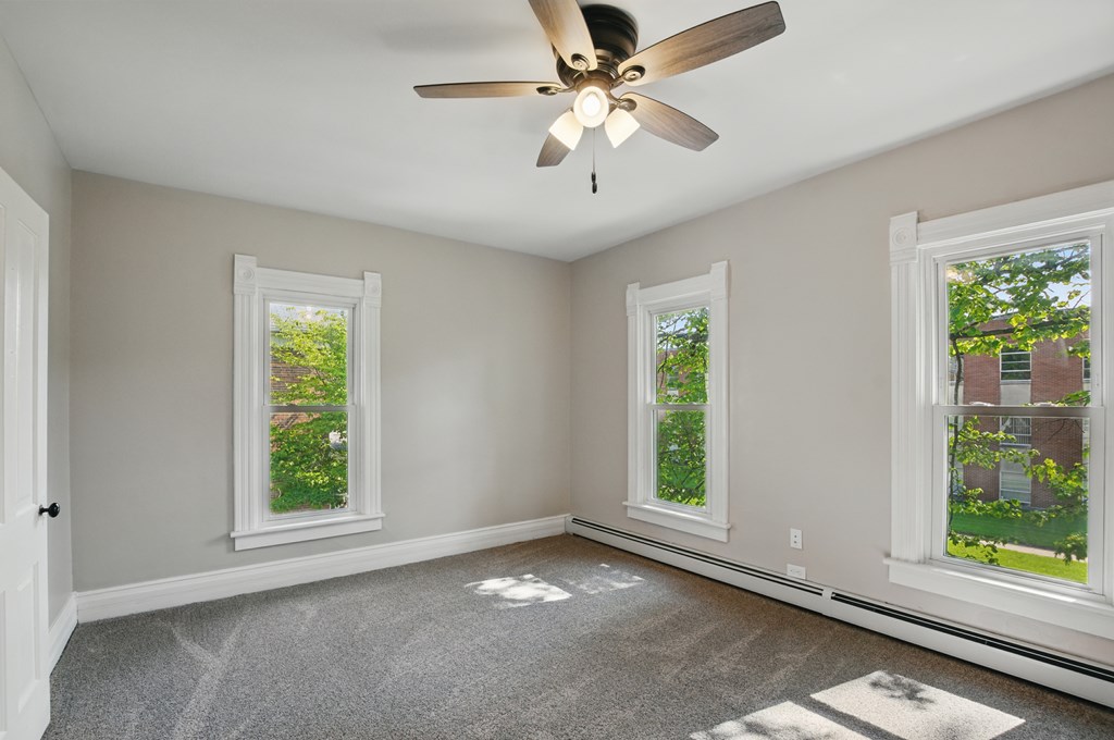 554 S Market, Galion, Ohio 44833, 4 Bedrooms Bedrooms, ,1 BathroomBathrooms,Residential,For Sale,Market,9067163