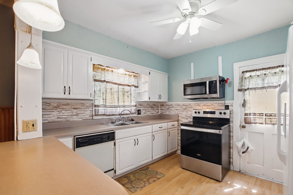 834 S Poplar Street, Bucyrus, Ohio 44820, 2 Bedrooms Bedrooms, ,1 BathroomBathrooms,Residential,For Sale,Poplar Street,9067171