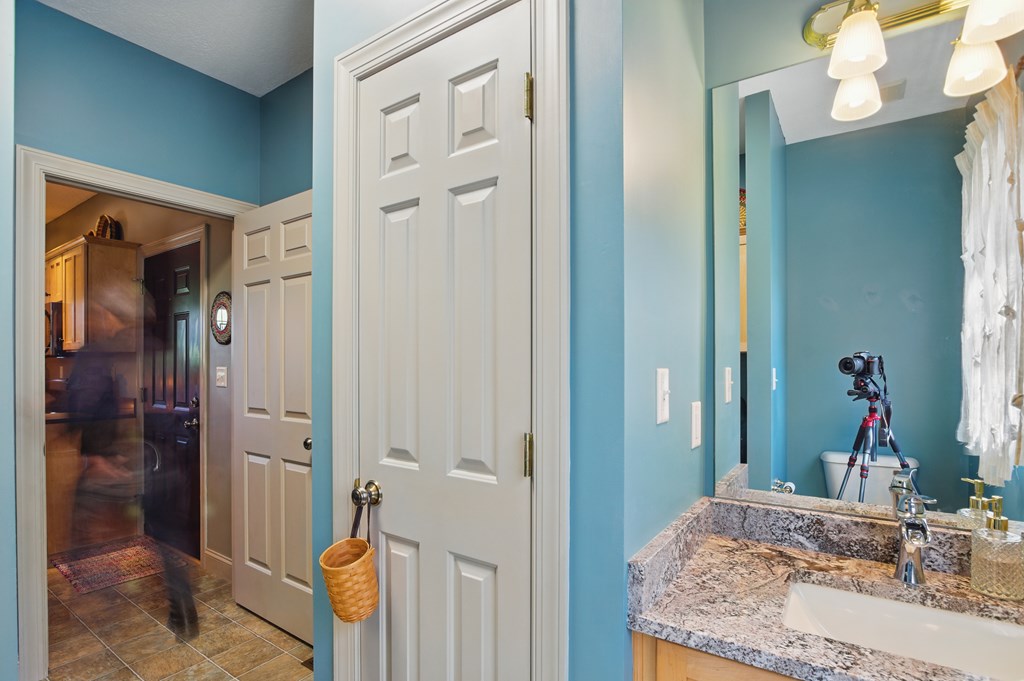 791 York Street W, Mansfield, Ohio 44904, 2 Bedrooms Bedrooms, ,3 BathroomsBathrooms,Residential,For Sale,York Street W,9067174