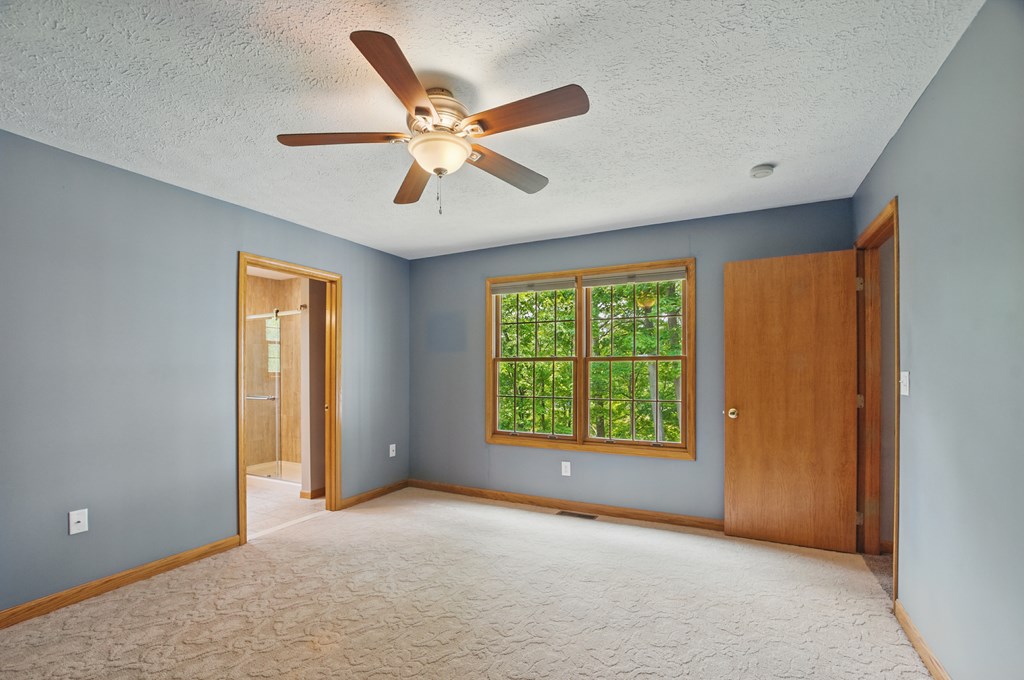 685 Timothy Drive, Willard, Ohio 44890, 3 Bedrooms Bedrooms, ,2 BathroomsBathrooms,Residential,For Sale,Timothy Drive,9067189