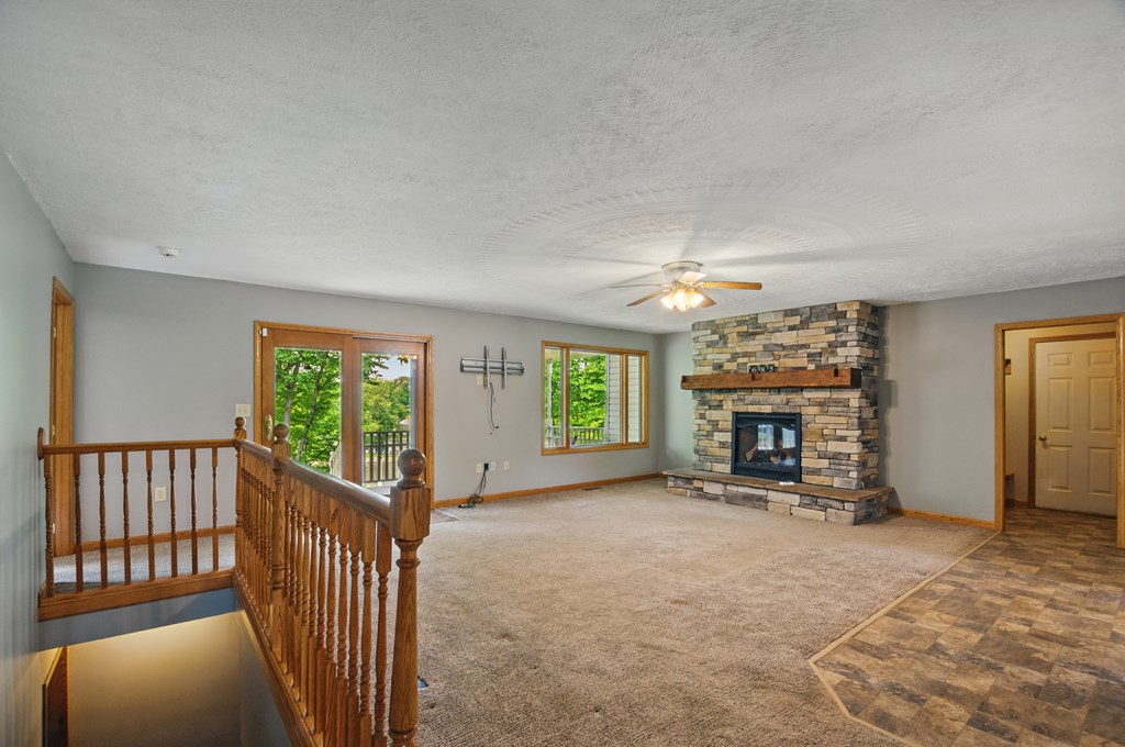 685 Timothy Drive, Willard, Ohio 44890, 3 Bedrooms Bedrooms, ,2 BathroomsBathrooms,Residential,For Sale,Timothy Drive,9067189